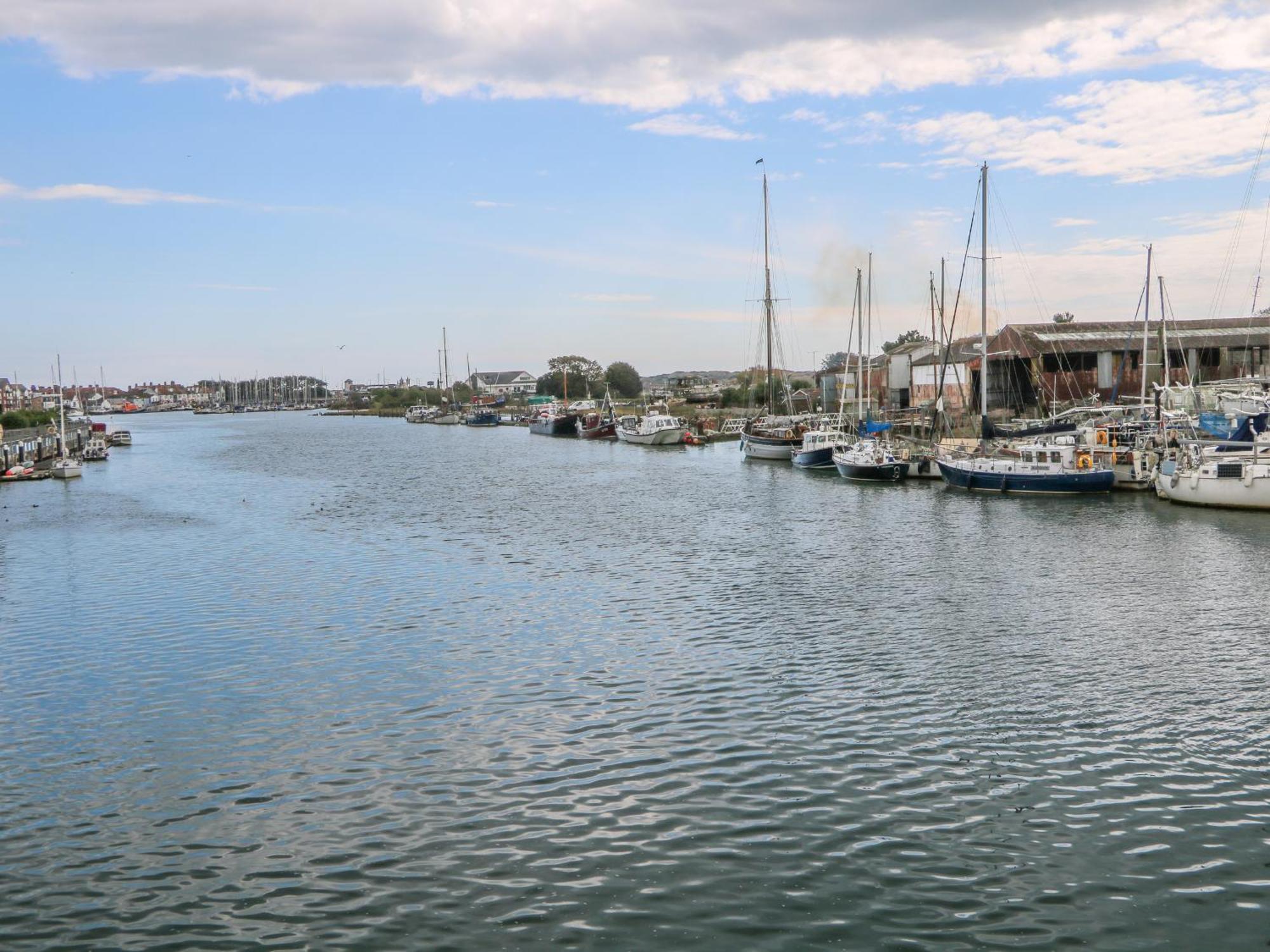 Harbour Reach Villa Littlehampton Exteriör bild